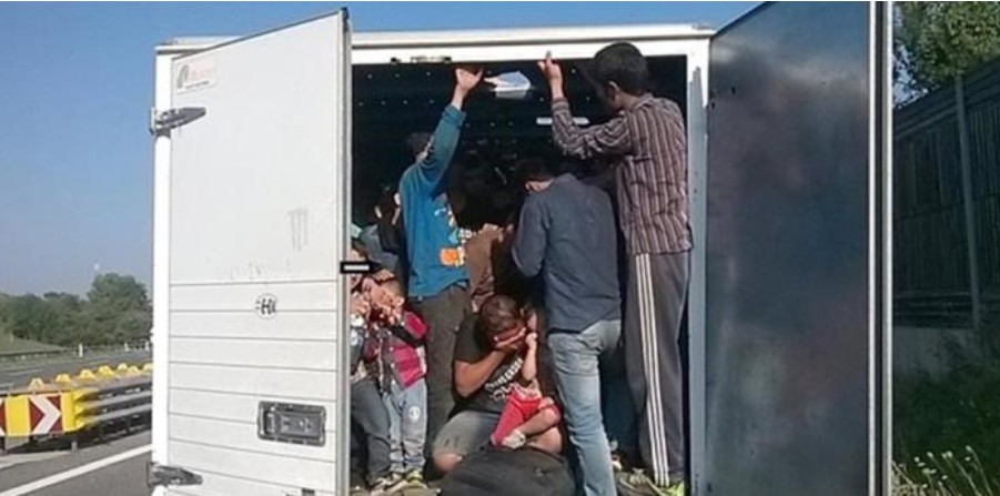 Σε φορτηγό από την Τουρκία εντοπίστηκαν 13 παράνομοι μετανάστες στο λιμάνι Αμμοχώστου - Προορισμός τους οι ελεύθερες περιοχές 